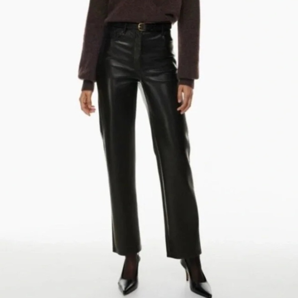 Aritzia Wilfred Melina Black High Rise Vegan Leather Pants Size 4
